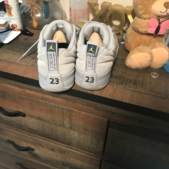 Air Jordan Retro 12 Low Wolf Grey - Picture 3 of 6